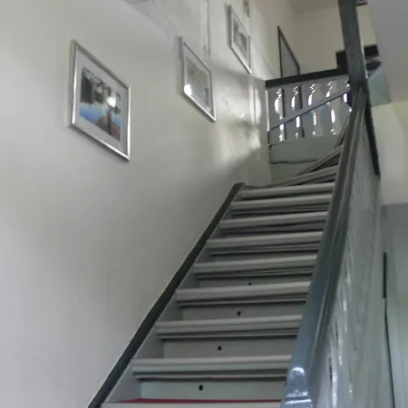 게스트하우스 & Fleischerei Endler