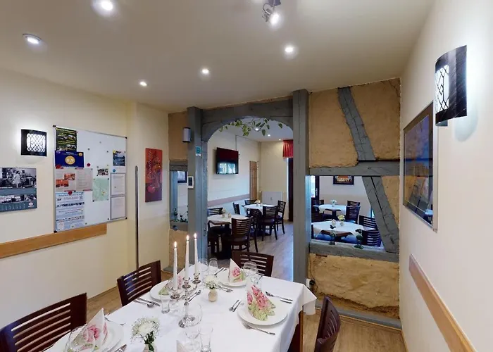 & Fleischerei Endler בית הארחה 4*