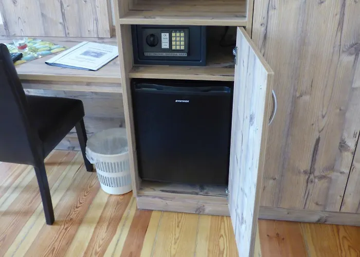 בית הארחה & Fleischerei Endler ריינסברג